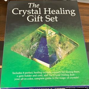 Crystal Healing Gift Set